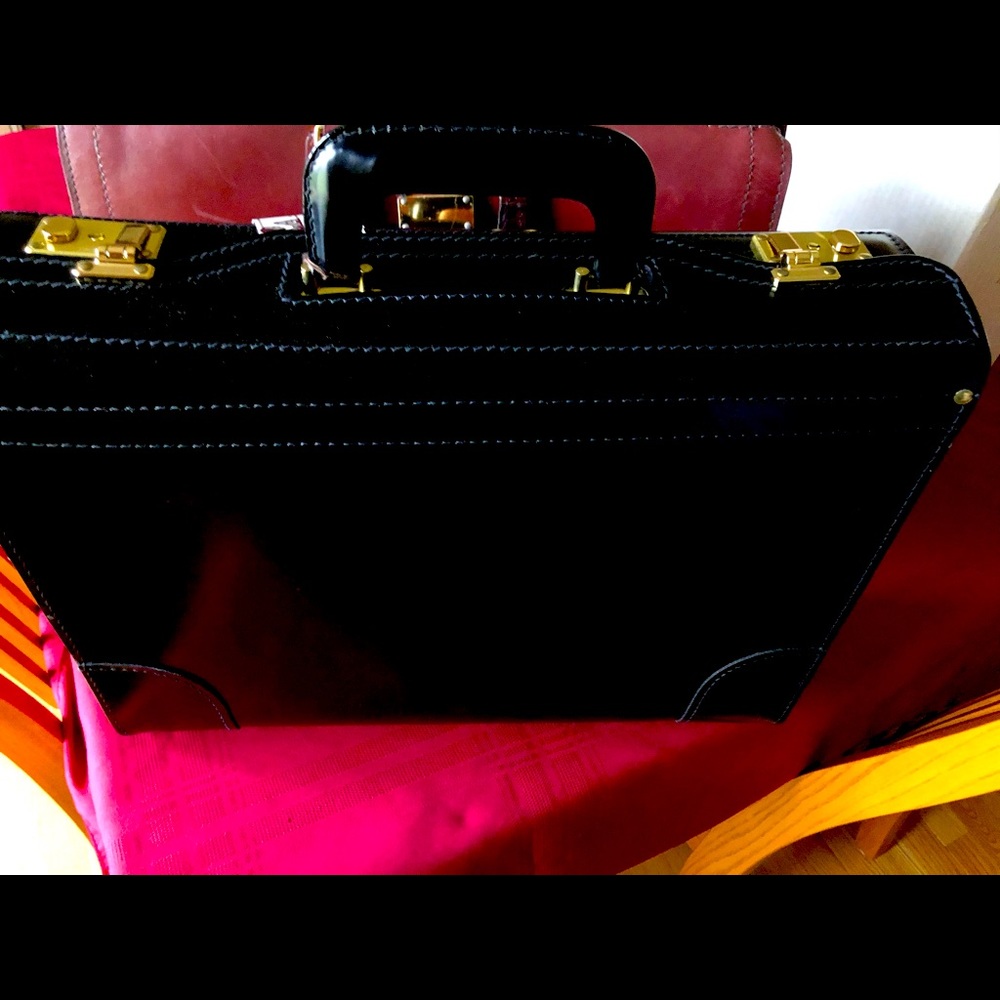 New briefcase nwt